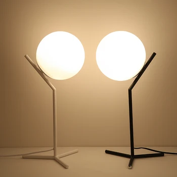 Quarto de cabeceira da mesa de vidro da lâmpada moderna e Simples estudo Nórdico criativa decoração acolhedora sala de estar LED ball candeeiro de mesa